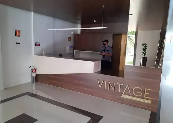 Plato Vintage Apartment *
